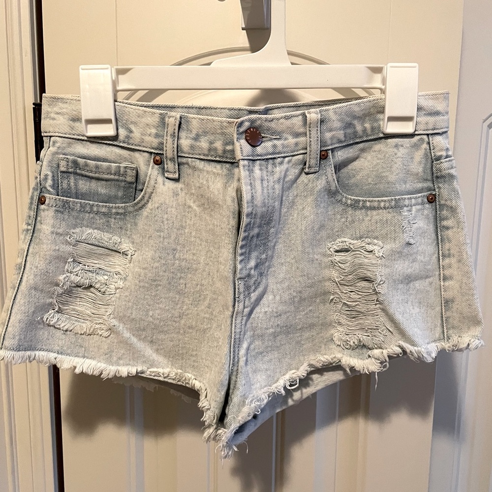 Forever 21 cut-off denim shorts